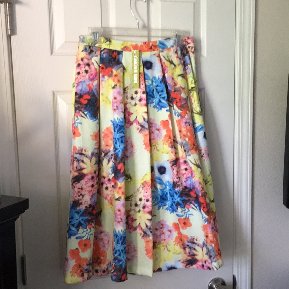 Gianni Bini Midi Skirt